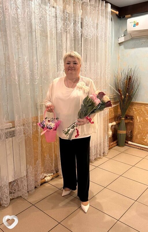 Елена, Октябрьск