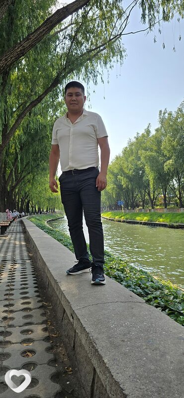 Ади, 27, Бишкек — анкета №3716638