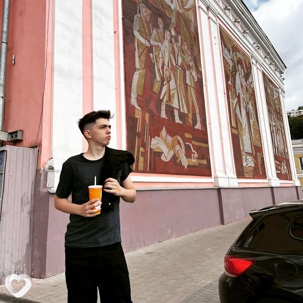 Павел, 20, Краснодаре — анкета №3717325