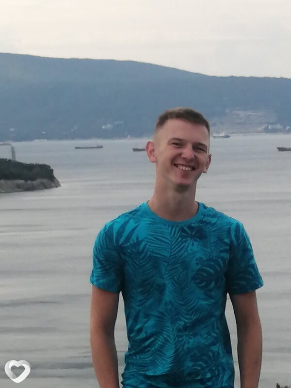 Владик, 21, Минске — анкета №3717655