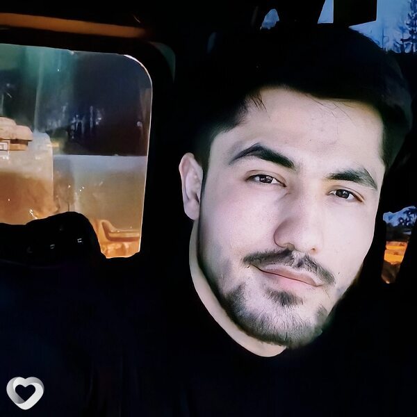 Микаэль, 26, Красноярске — анкета №3717663