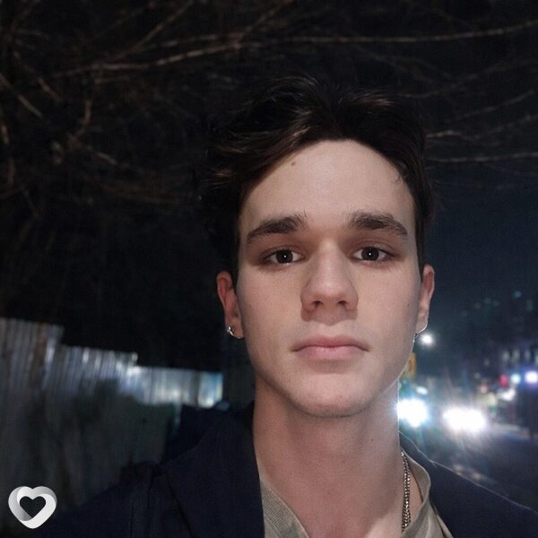 Макс, 18, Новороссийске — анкета №3717829