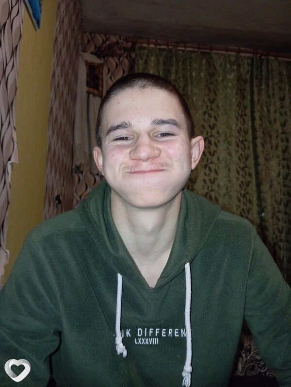 Александр, 18, Глубоком — анкета №3718789