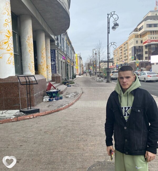 Егор, 21, Тюмени — анкета №3720009