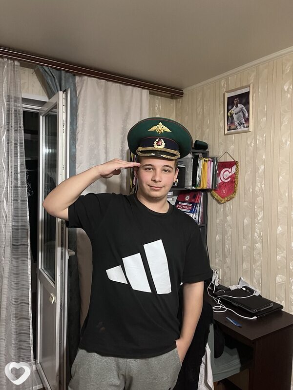 Илья, 20, Ивантеевке — анкета №3720813