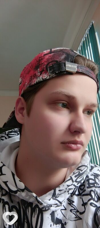 Вадим, 19, Якутске — анкета №3720793