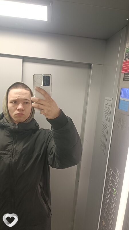 Даниил, 21, Тюмени — анкета №3721232
