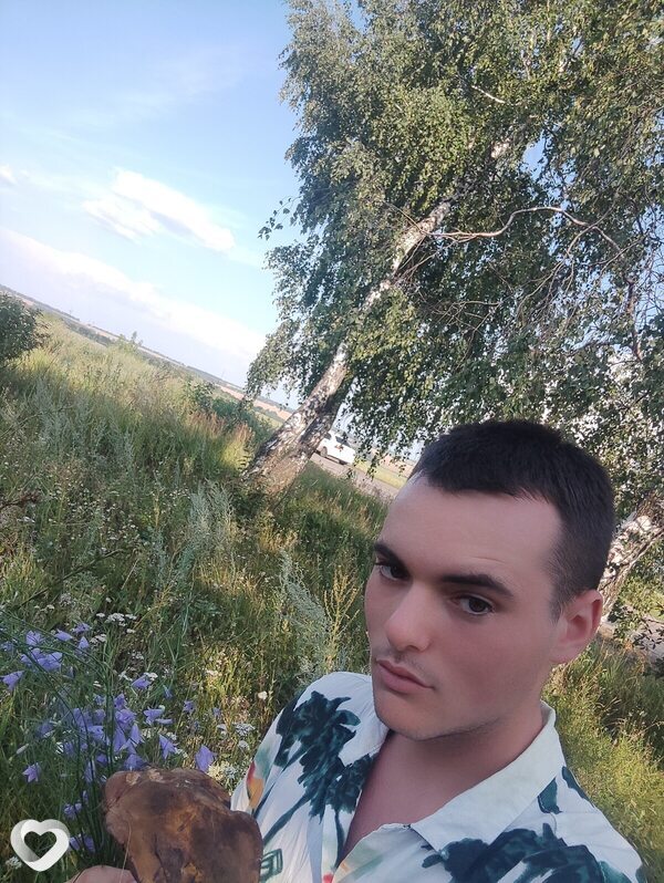 Иван, 20, Москве — анкета №3721430