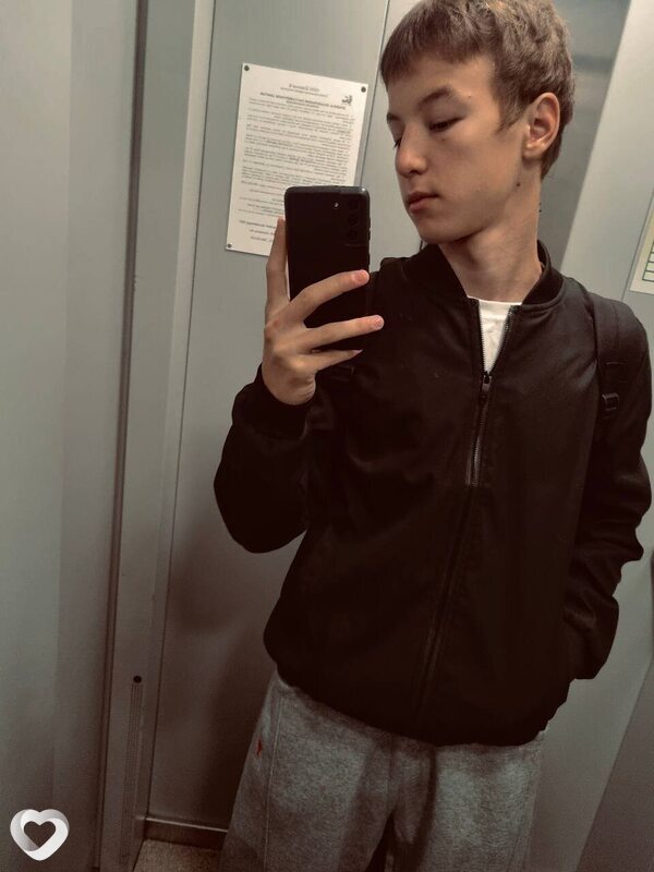 Андрей, 18, Красноярске — анкета №3722319