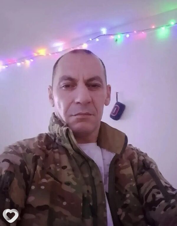 Sasha, 40, Стаханове — анкета №3722338