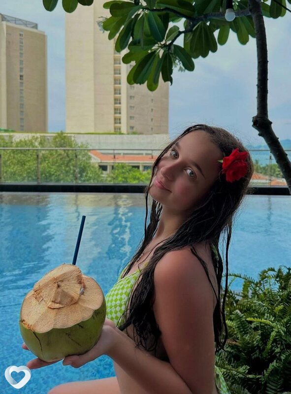 Яна, 23, Караганде — анкета №3722474