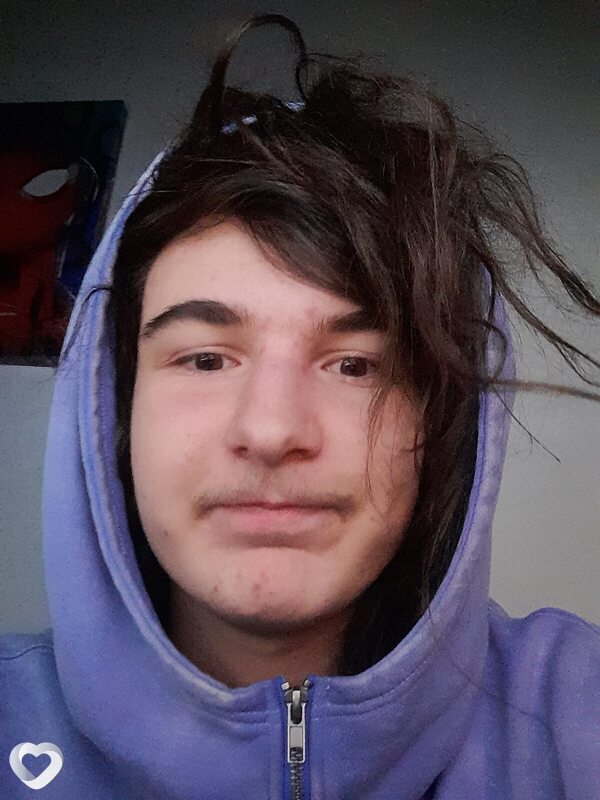 Глеб, 19, Сургуте — анкета №3722423
