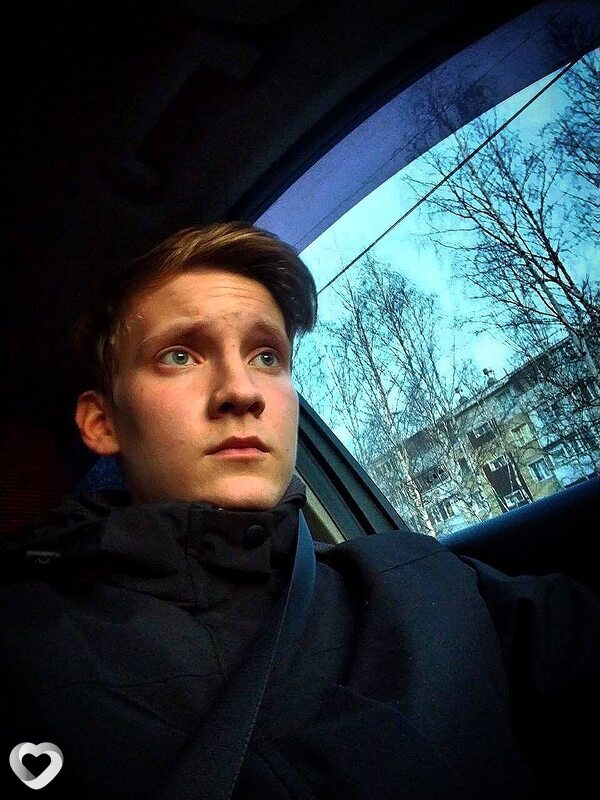 Андрей, 19, Сургуте — анкета №3722795