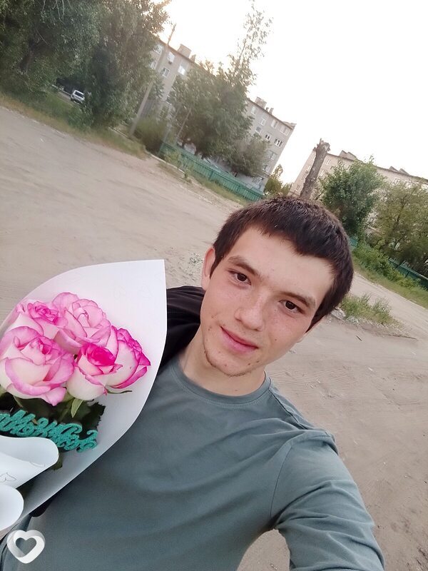 Никита, 19, Москве — анкета №3723161