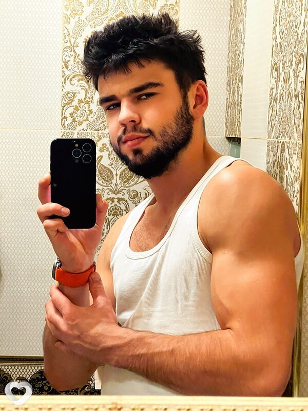 Виталий, 25, Москве — анкета №3723382