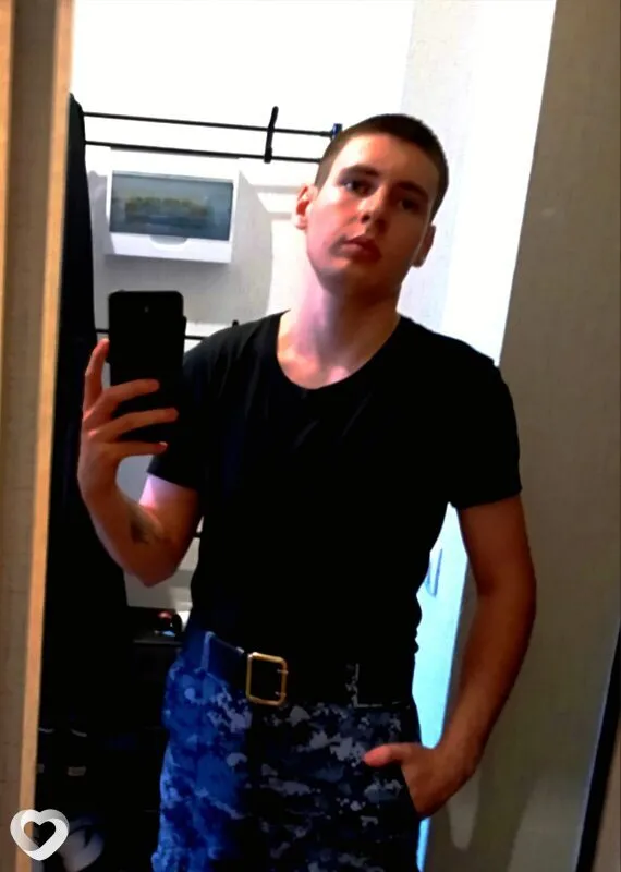 Алексей, 21, Барнауле — анкета №3723455