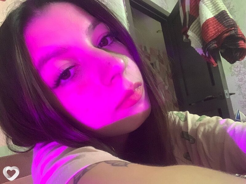 Карина, 22, Кемерове — анкета №3723363