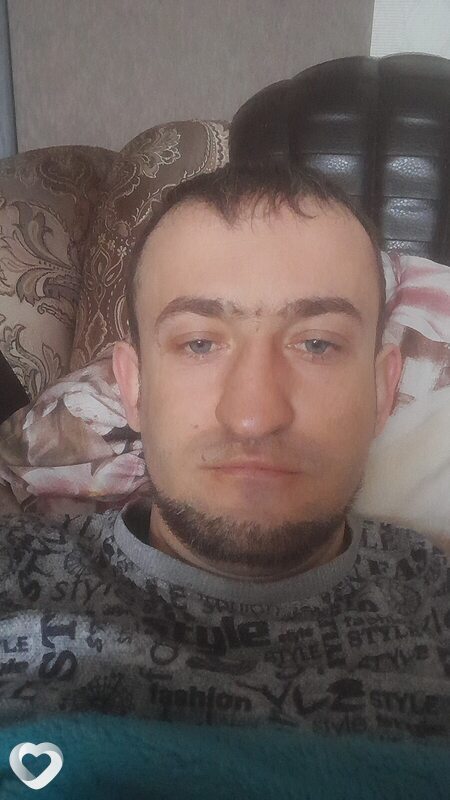 Кирилл, 33, Шахтинске — анкета №3723364
