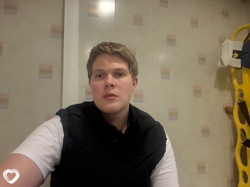 Алексей, 21, Улан-Удэ — анкета №3723982