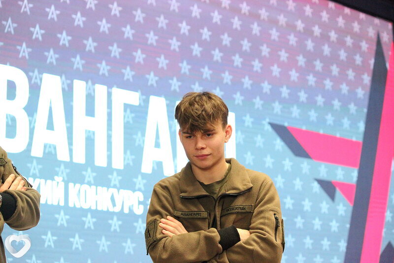 Максим, 22, Чехове — анкета №3725206