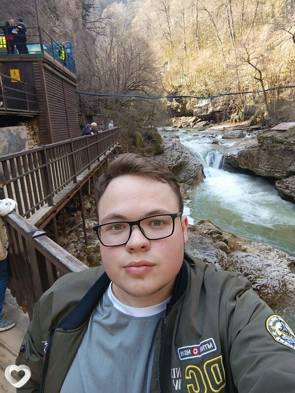 Максим, 20, Екатеринбурге — анкета №3725276
