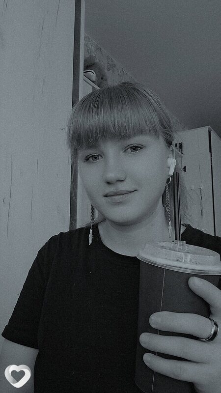 Оля, 23, Саянске — анкета №3725657