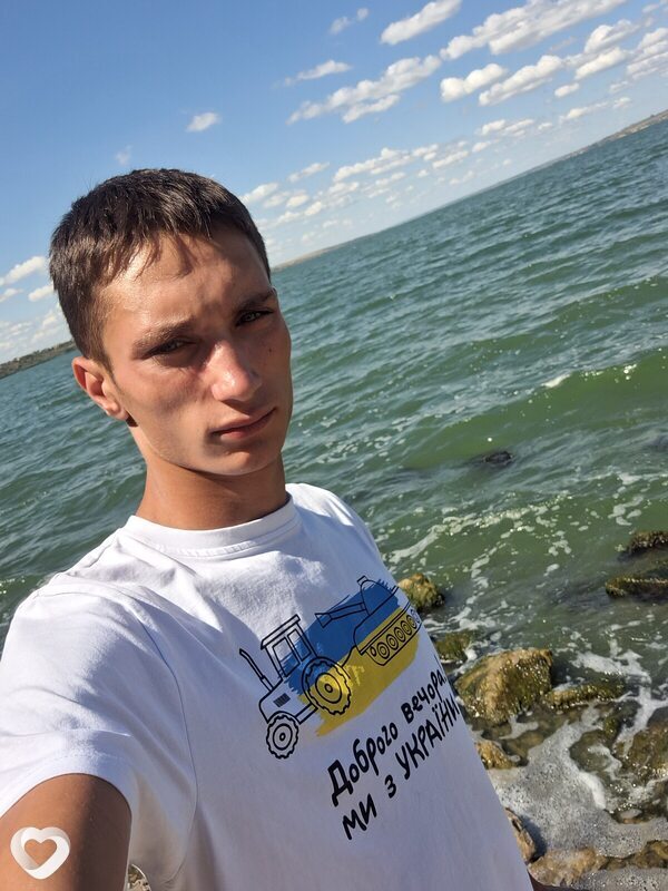 Дмитро, 26, Киеве — анкета №3725888
