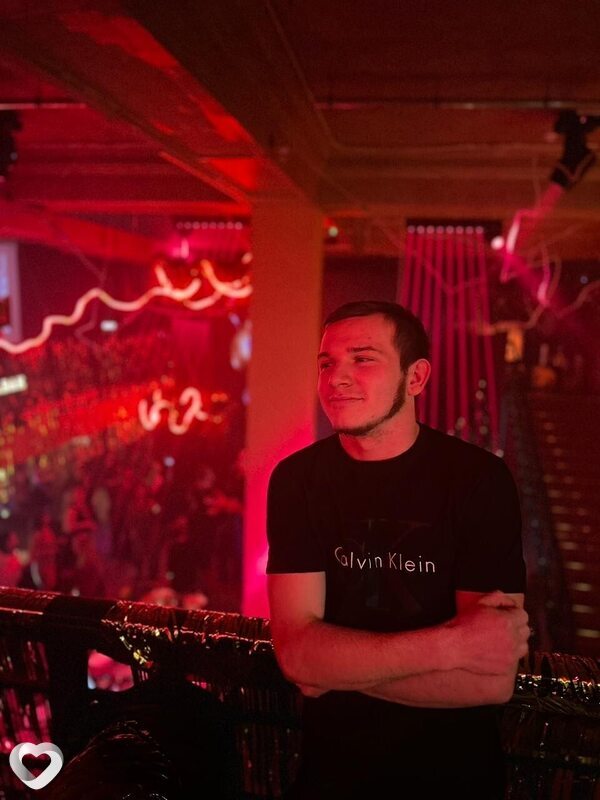 Вова, 22, Батайске — анкета №3725980