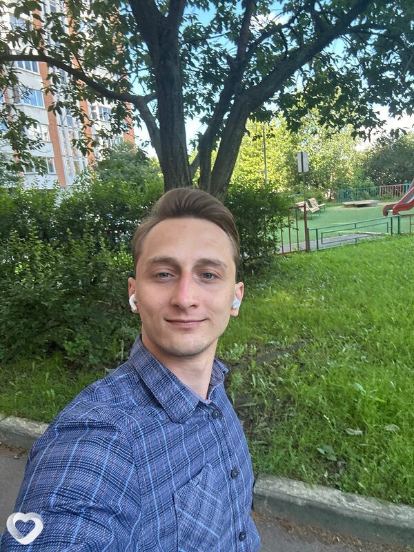 Денис, 27, Москве — анкета №3726404