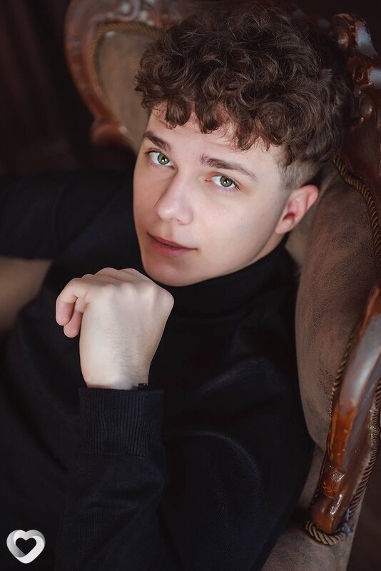Эдуард, 20, Ростове-на-Дону — анкета №3726358