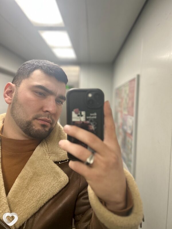 Амир, 25, Красноярске — анкета №3726301
