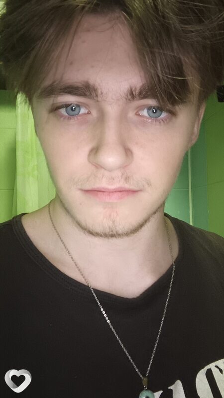 Максим, 20, Белгороде — анкета №3726497