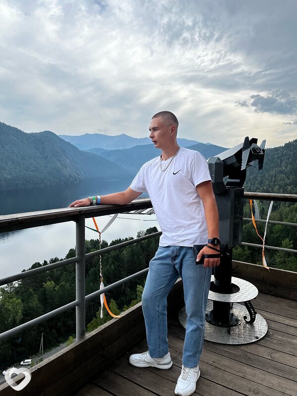 Кирилл, 21, Абакане — анкета №3726563