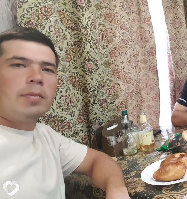 Бегзод, Хомутово