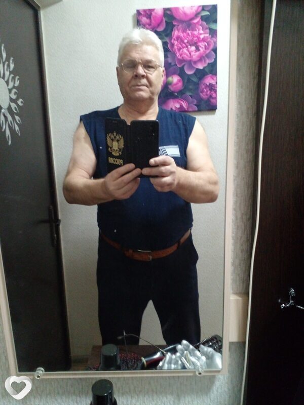 Виктор, 67, Краснодаре — анкета №3727313