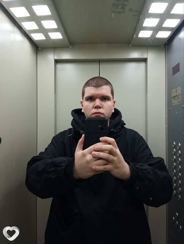 Артëм, 19, Москве — анкета №3728227