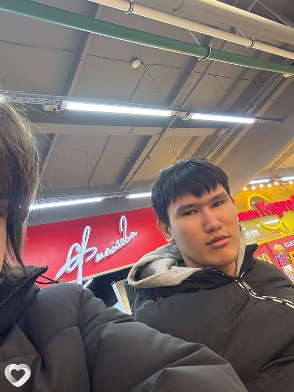 Кирилл, 18, Магнитогорске — анкета №3728299