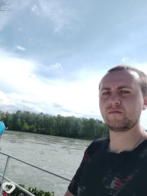 Игорь, 28, Горно-Алтайске — анкета №3728688