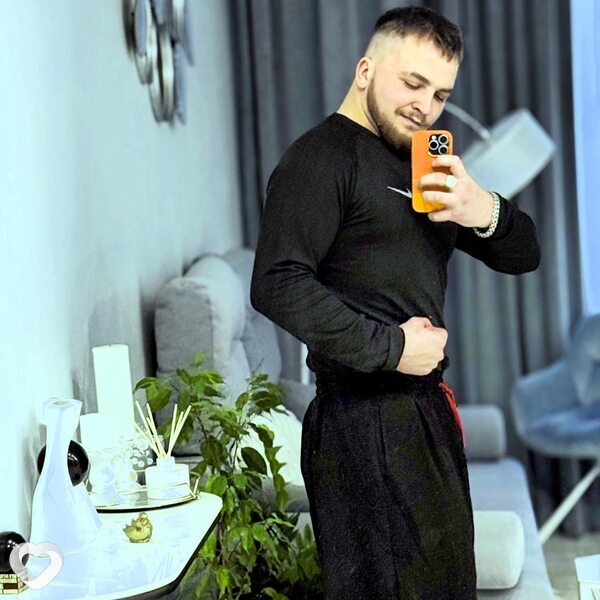 Дима, 23, Москве — анкета №3728940