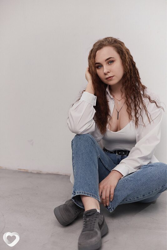 Ульяна, 24, Твери — анкета №3729539