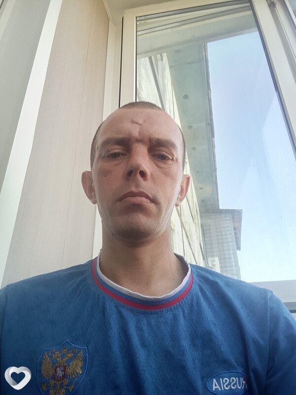Александр, 35, Бийске — анкета №3730076