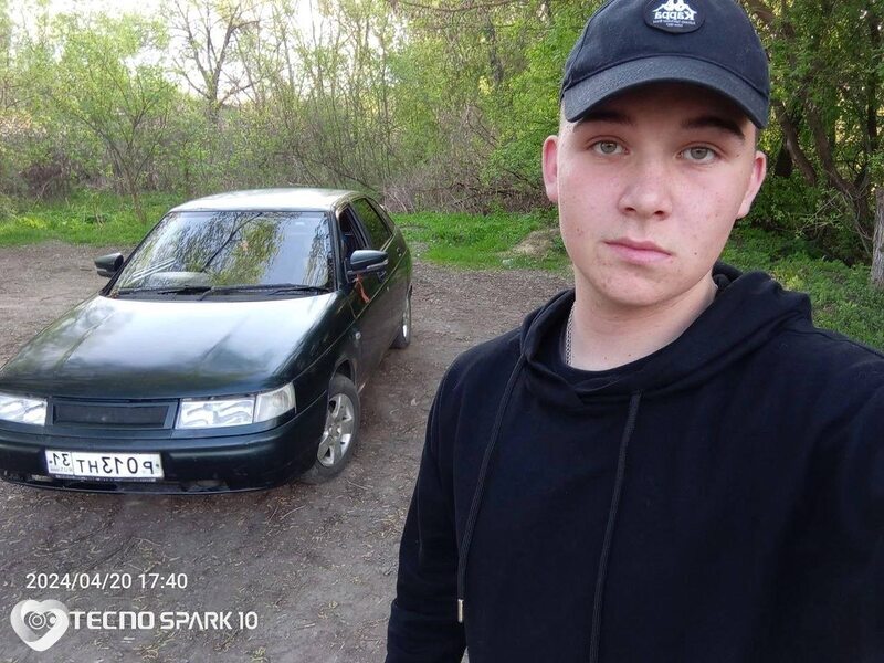 Матвей, 21, Новомосковске — анкета №3730678