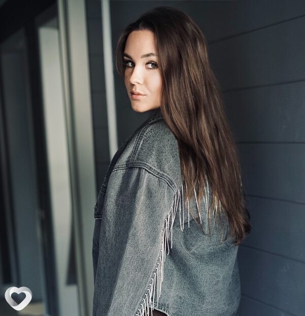 Anastasia, 28, Санкт-Петербурге — анкета №3731131