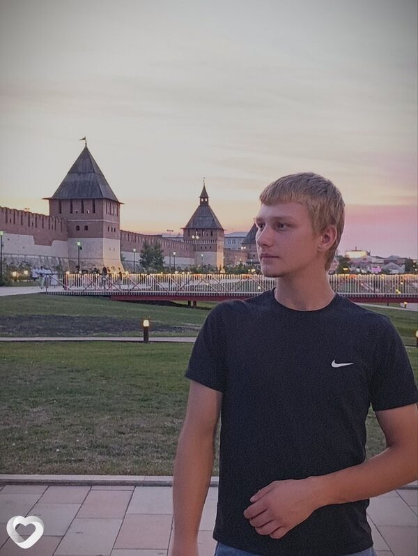 Андрей, 23, Первоуральске — анкета №3731250