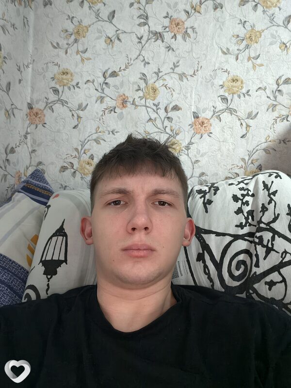 Андрей, 21, Кирове — анкета №3731373