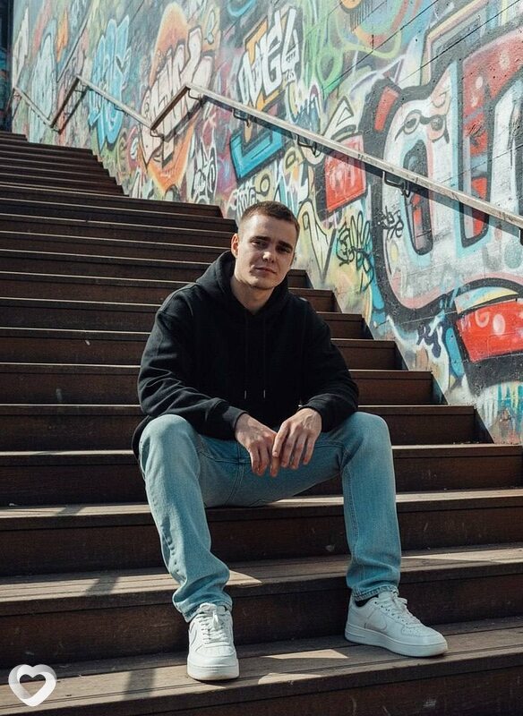 Виталий, 22, Новосибирске — анкета №3731647