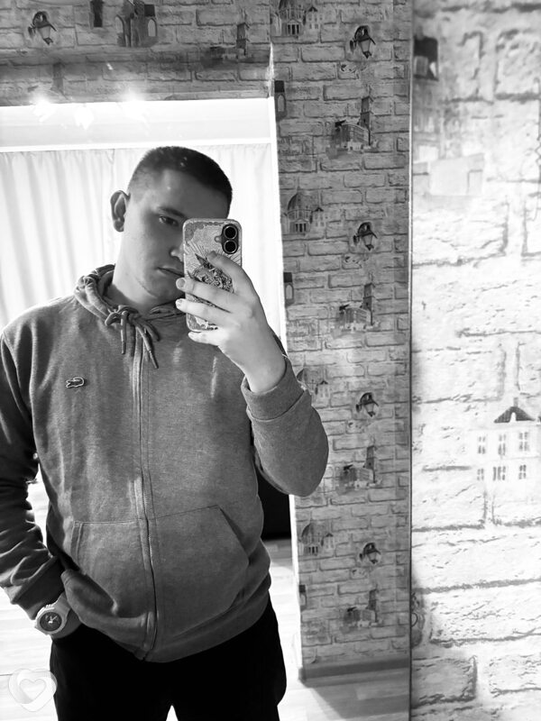 Дмитрий, 23, Ангарске — анкета №3732308