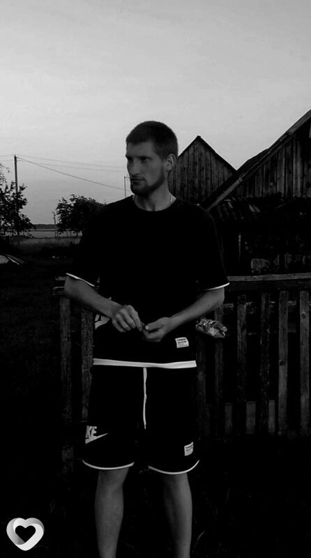 Александр, 25, Ляховичах — анкета №3732590