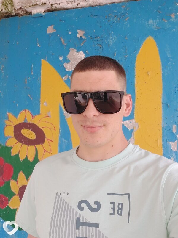 Ян, 26, Николаеве — анкета №3732199
