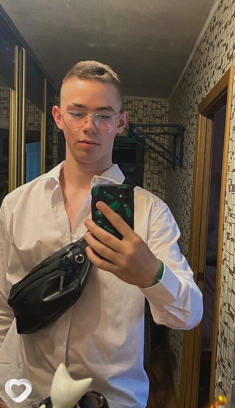 Дмитрий, 21, Санкт-Петербурге — анкета №3732474